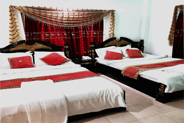 Twin Bedroom (1st Floor)